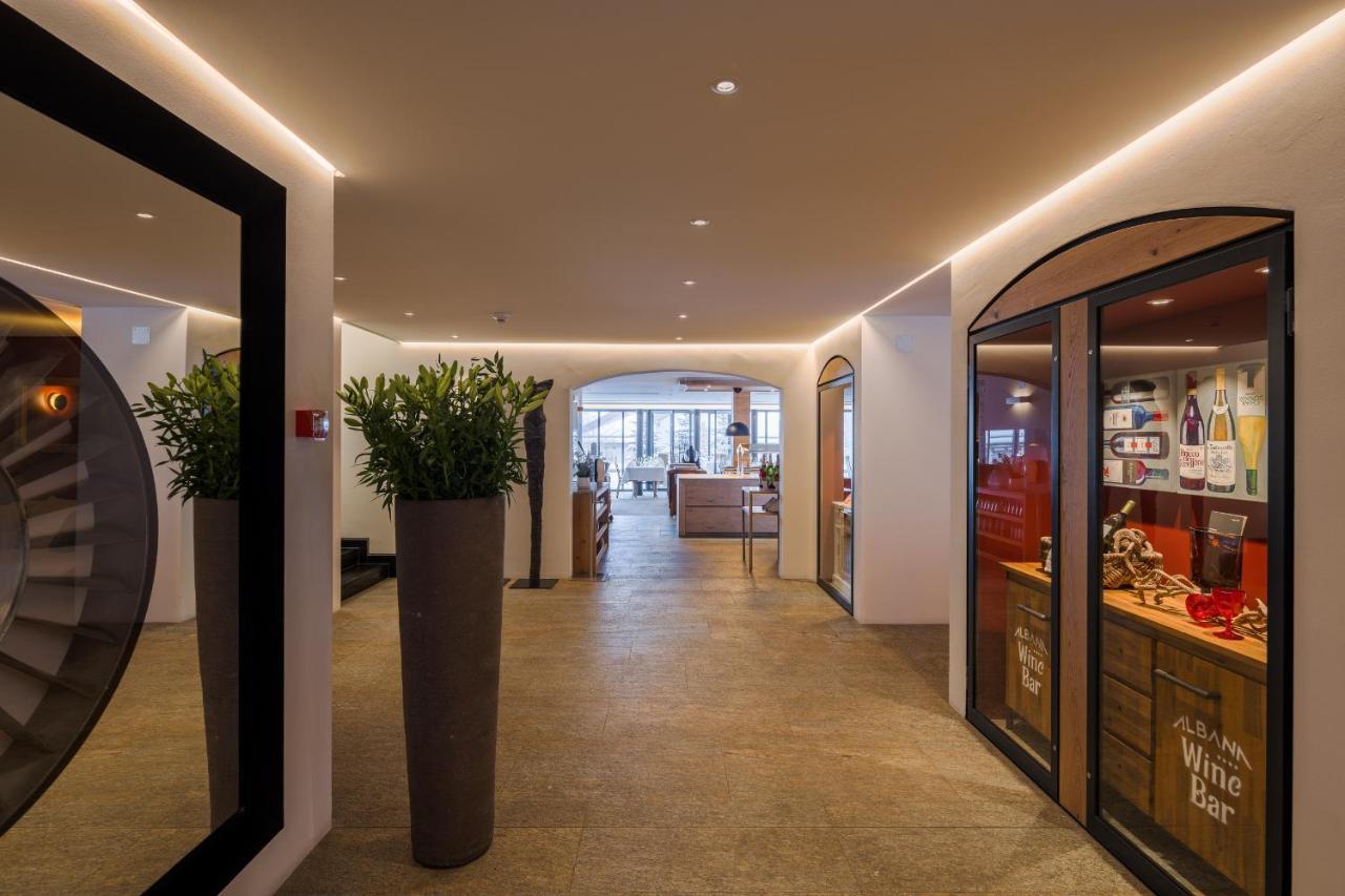 Albana Hotel 실파플라나 외부 사진